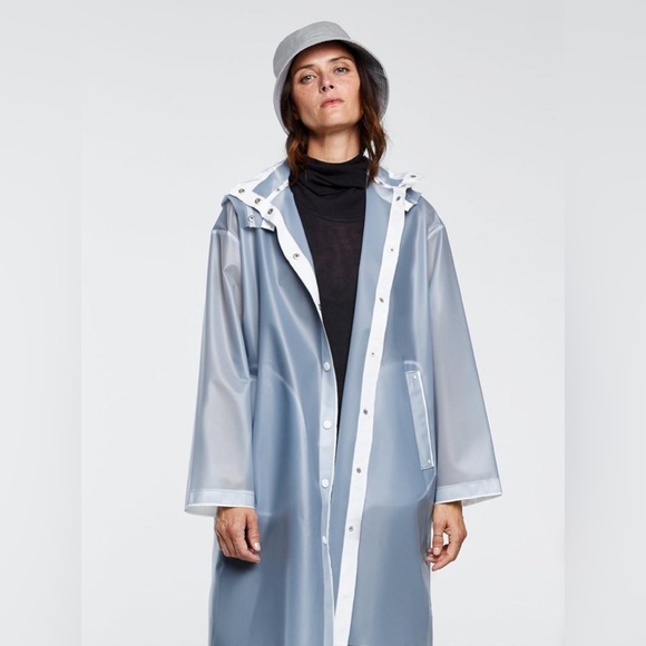 Zara translucent raincoat - Picture 2 of 2